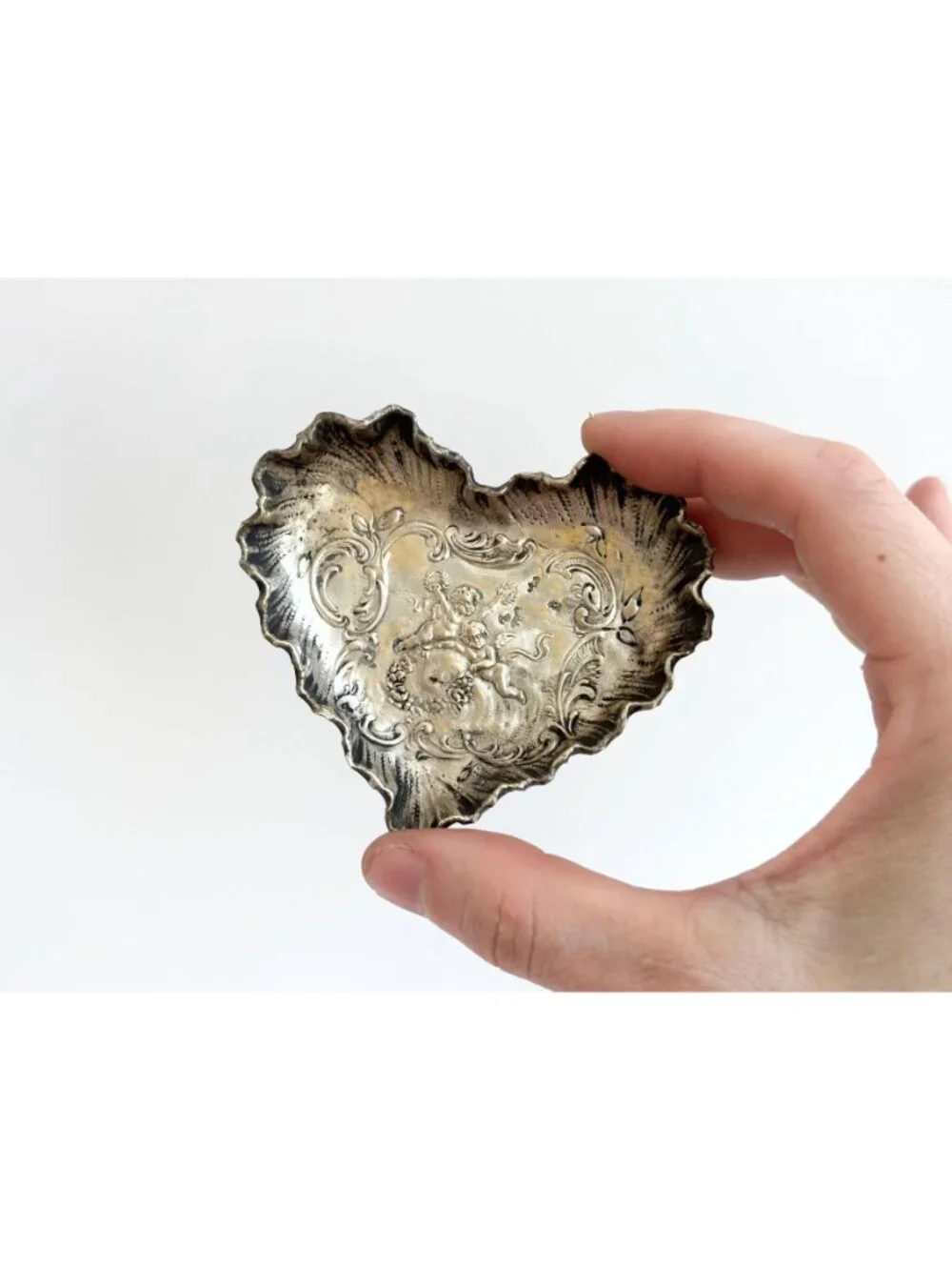 RARE Repousse Cherub Floral Vintage Sterling Silver Heart Shaped Scalloped Dish